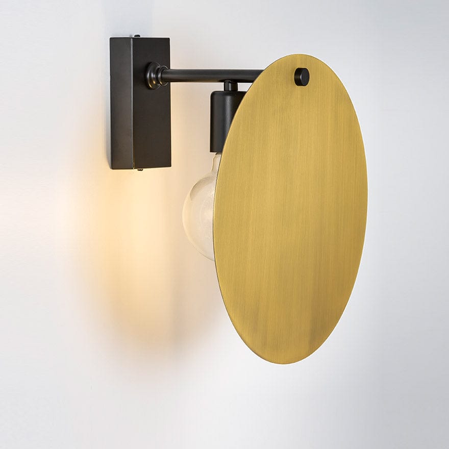 LARKA WALL LIGHT