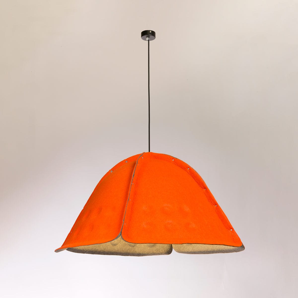 ACULALA PENDANT LIGHT ORANGE ON