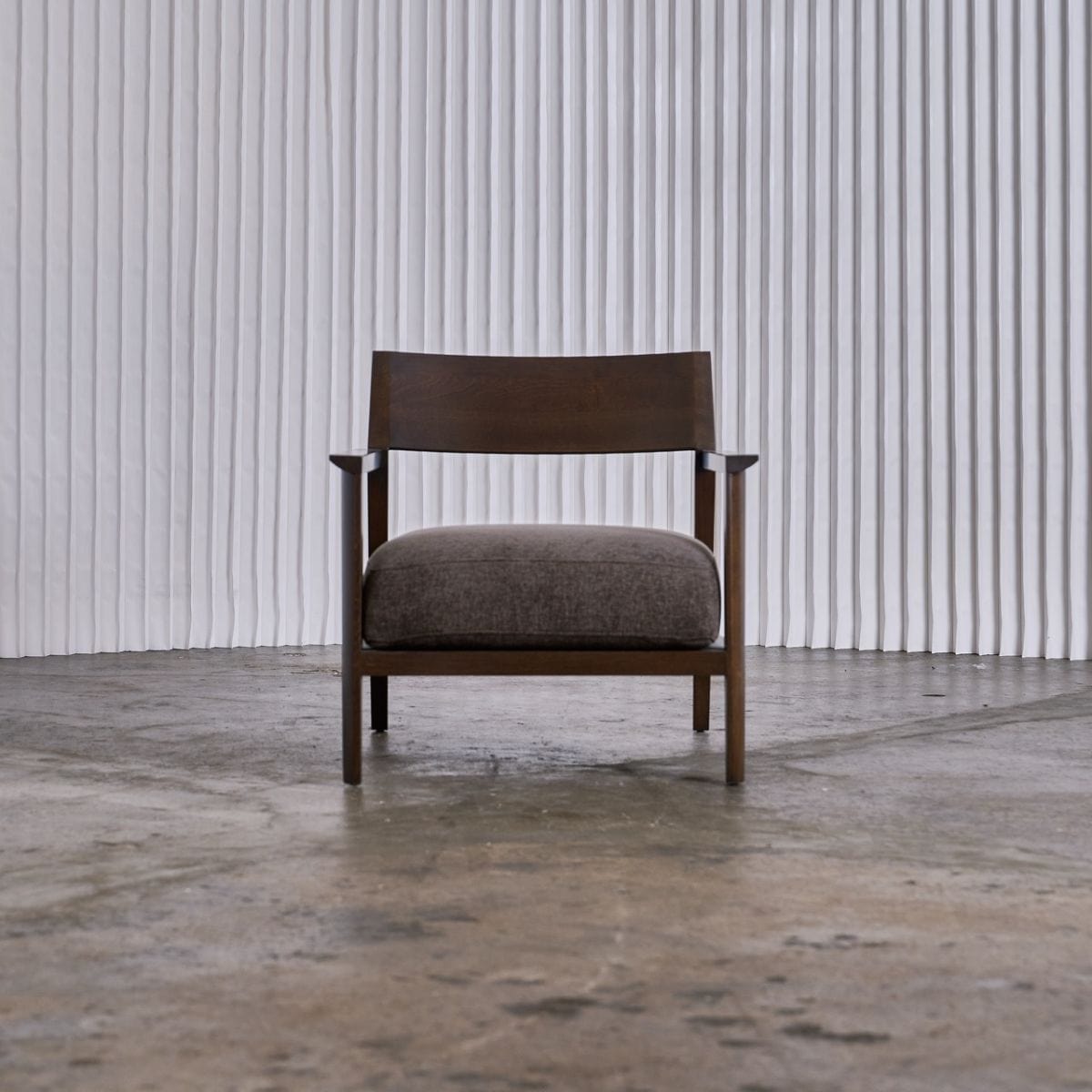AVILA ARMCHAIR