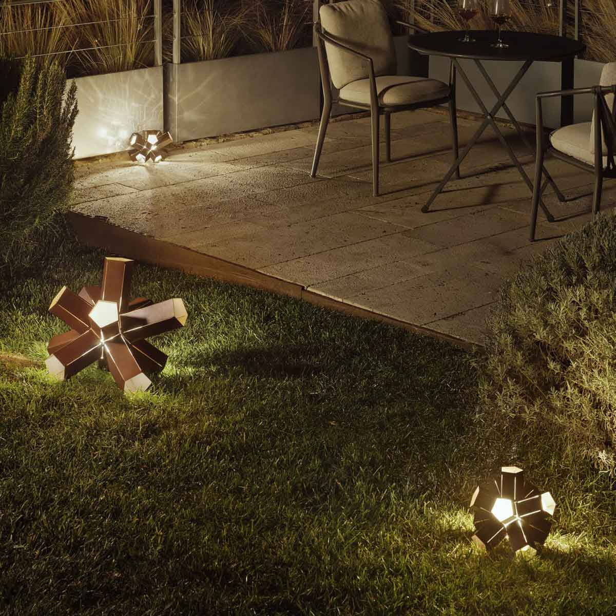 BANG STEP/WALL LIGHT