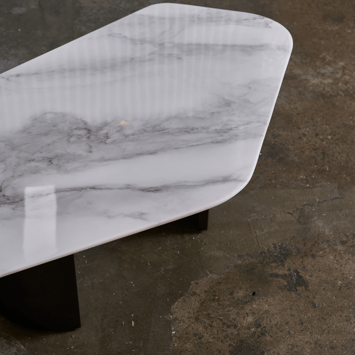 DURO COFFEE TABLE