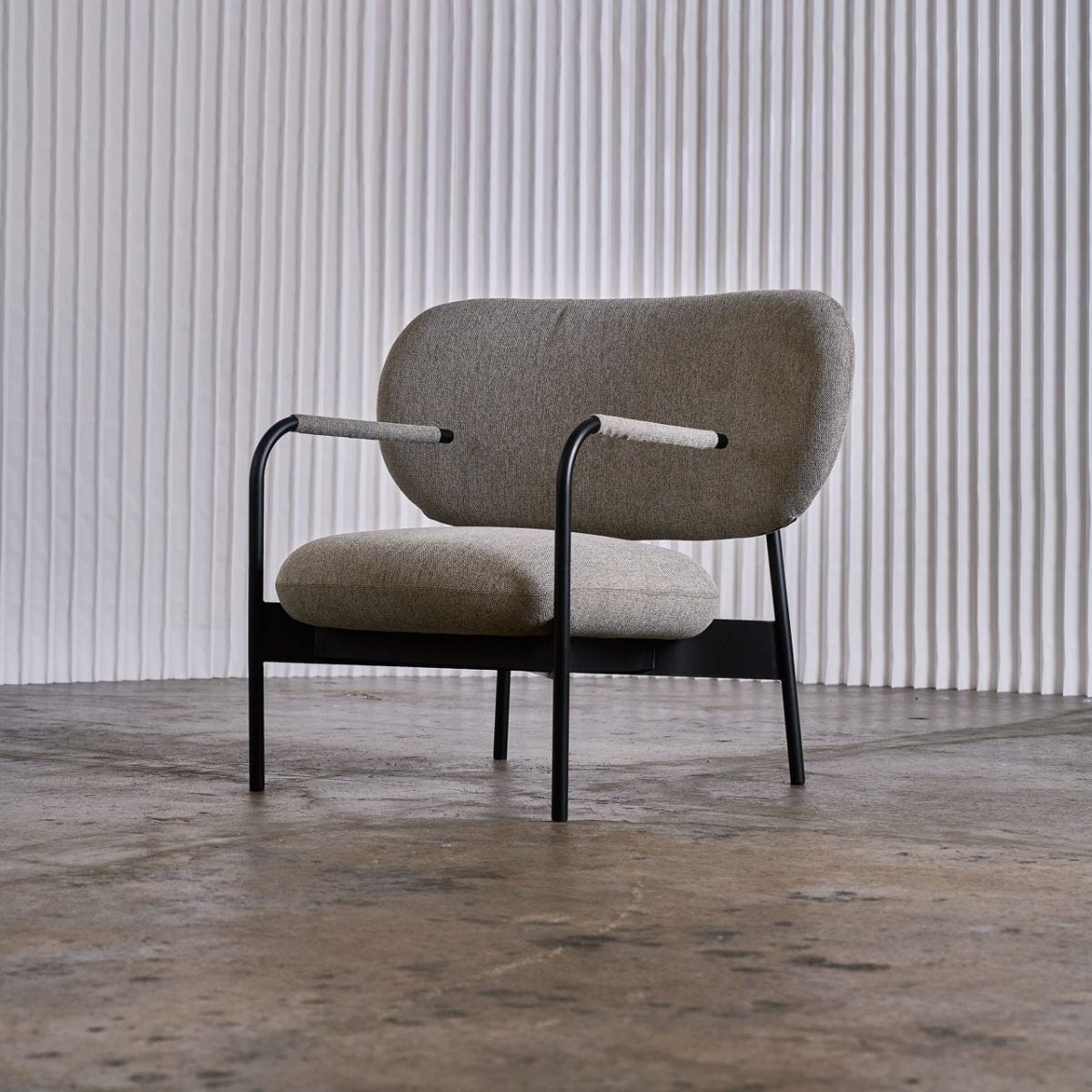 ELCHE OCCASIONAL CHAIR