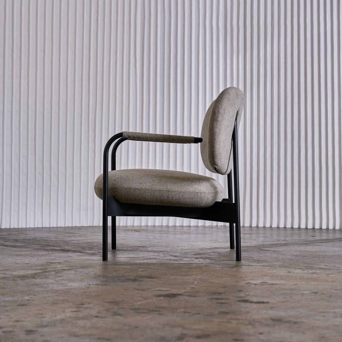 ELCHE OCCASIONAL CHAIR