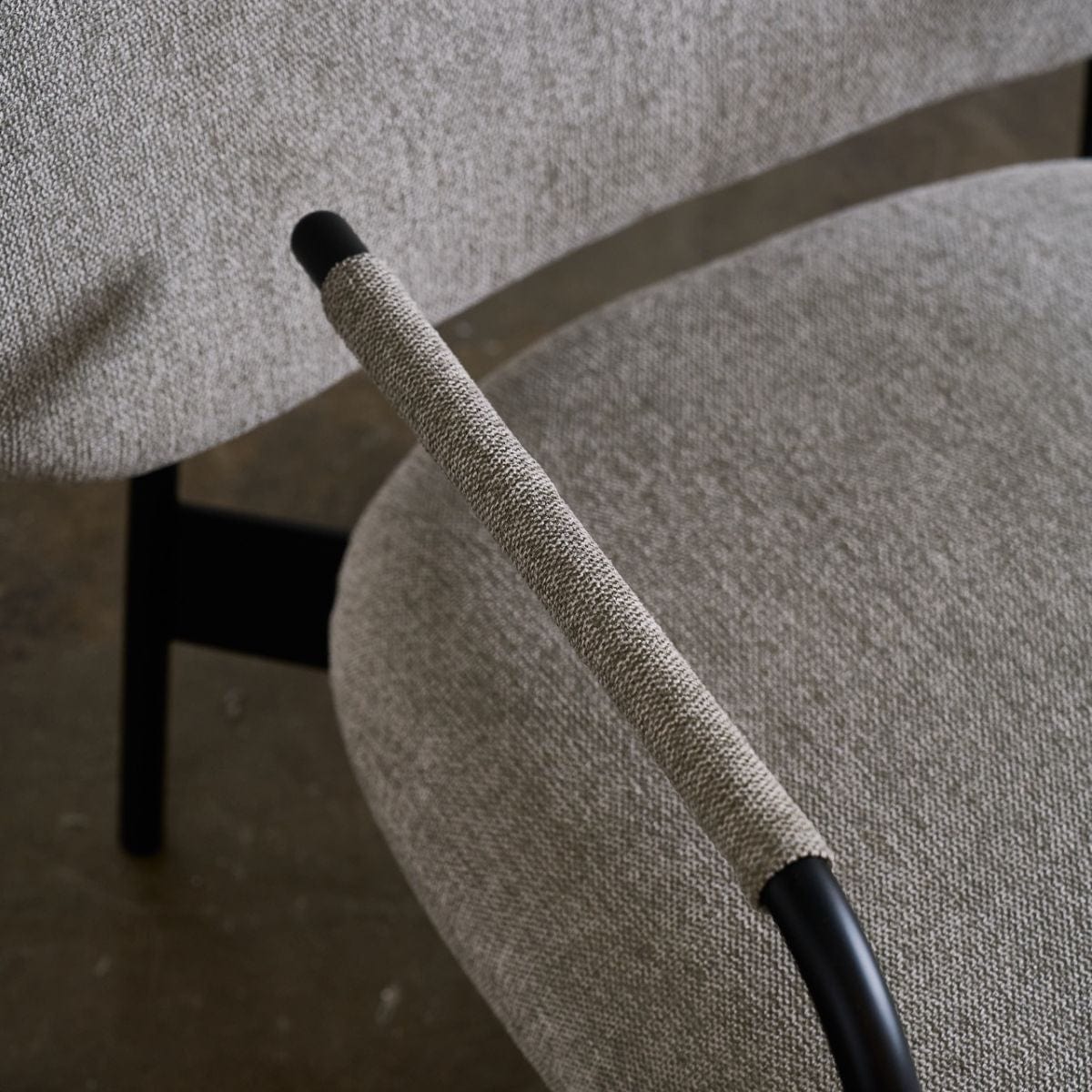 ELCHE OCCASIONAL CHAIR