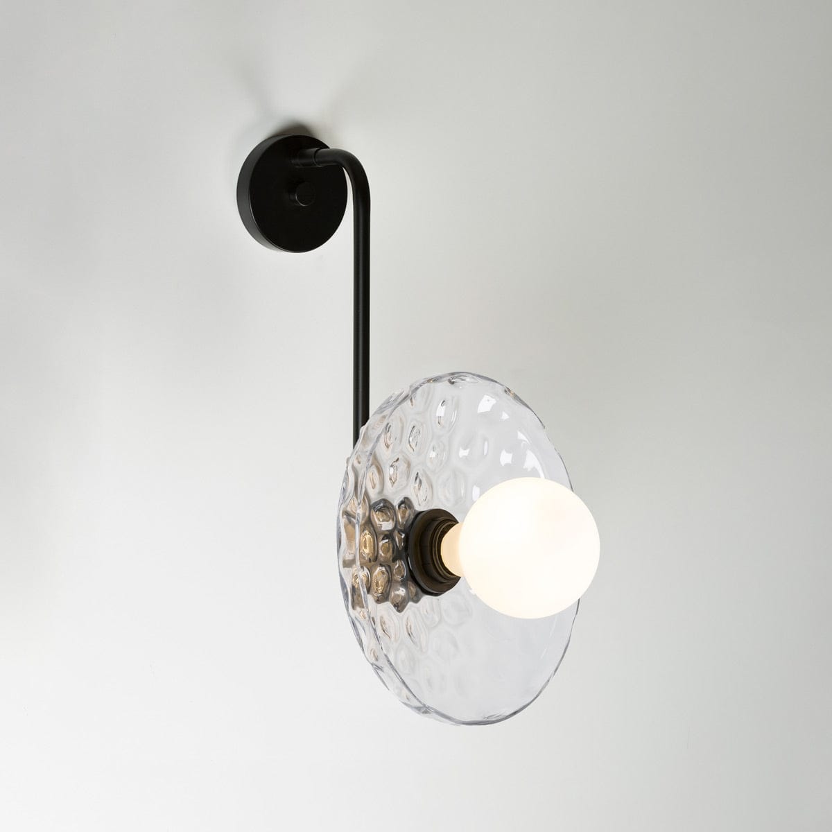 HUGO WALL LIGHT WITH MISSI GLASS