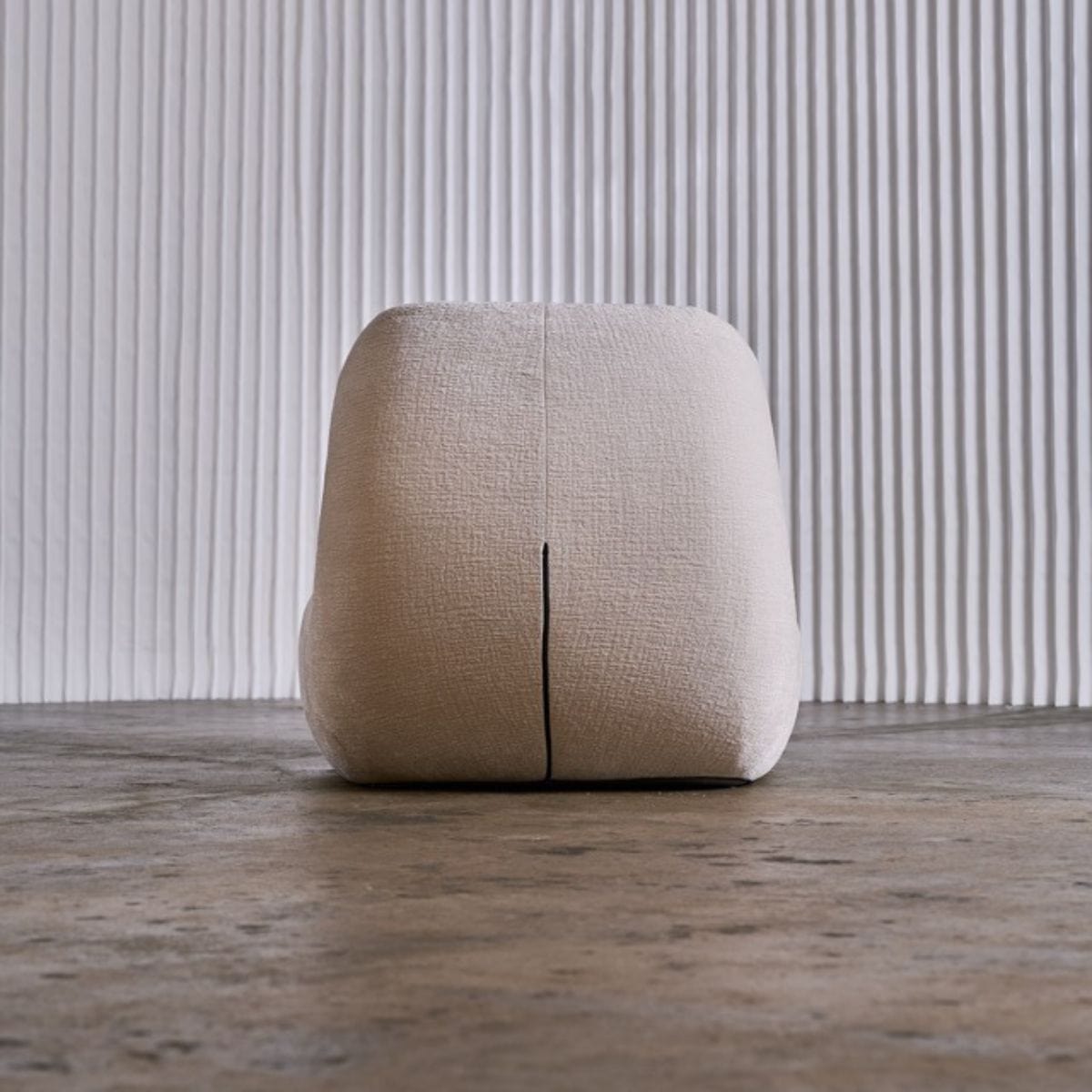 ILARIA LOUNGE CHAIR