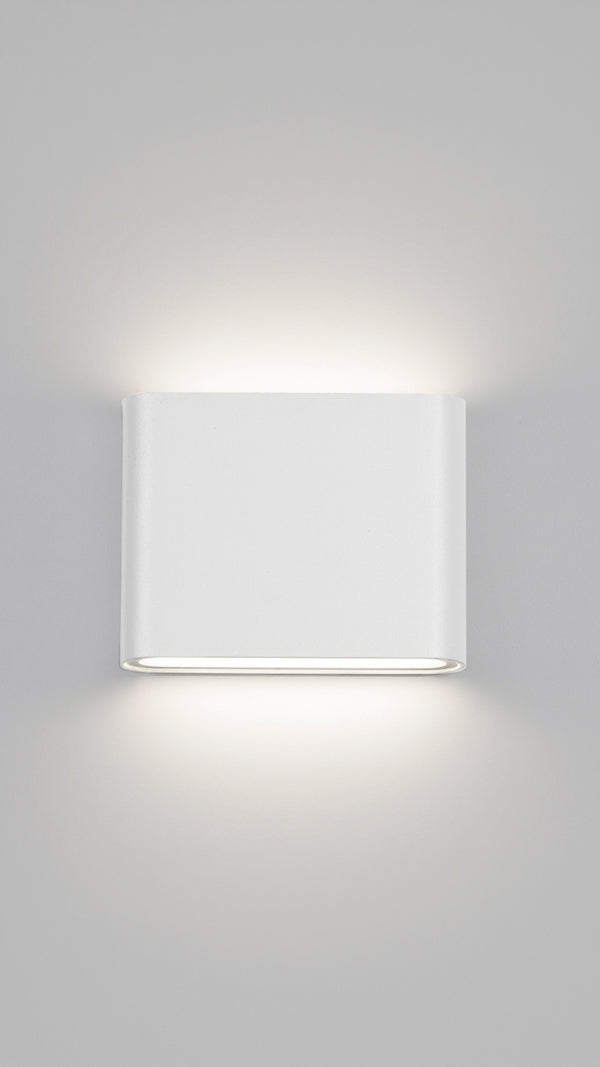JBO IP65 3K/4K/5K Outdoor Wall Light