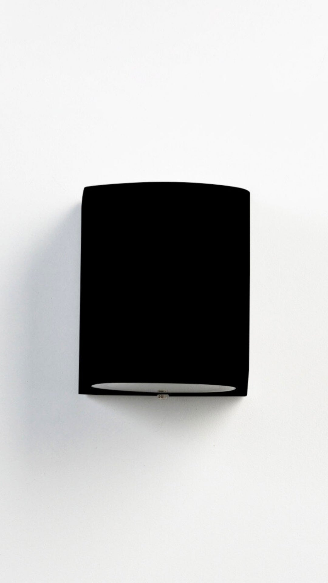 Nordz Small IP65 Outdoor Wall Light