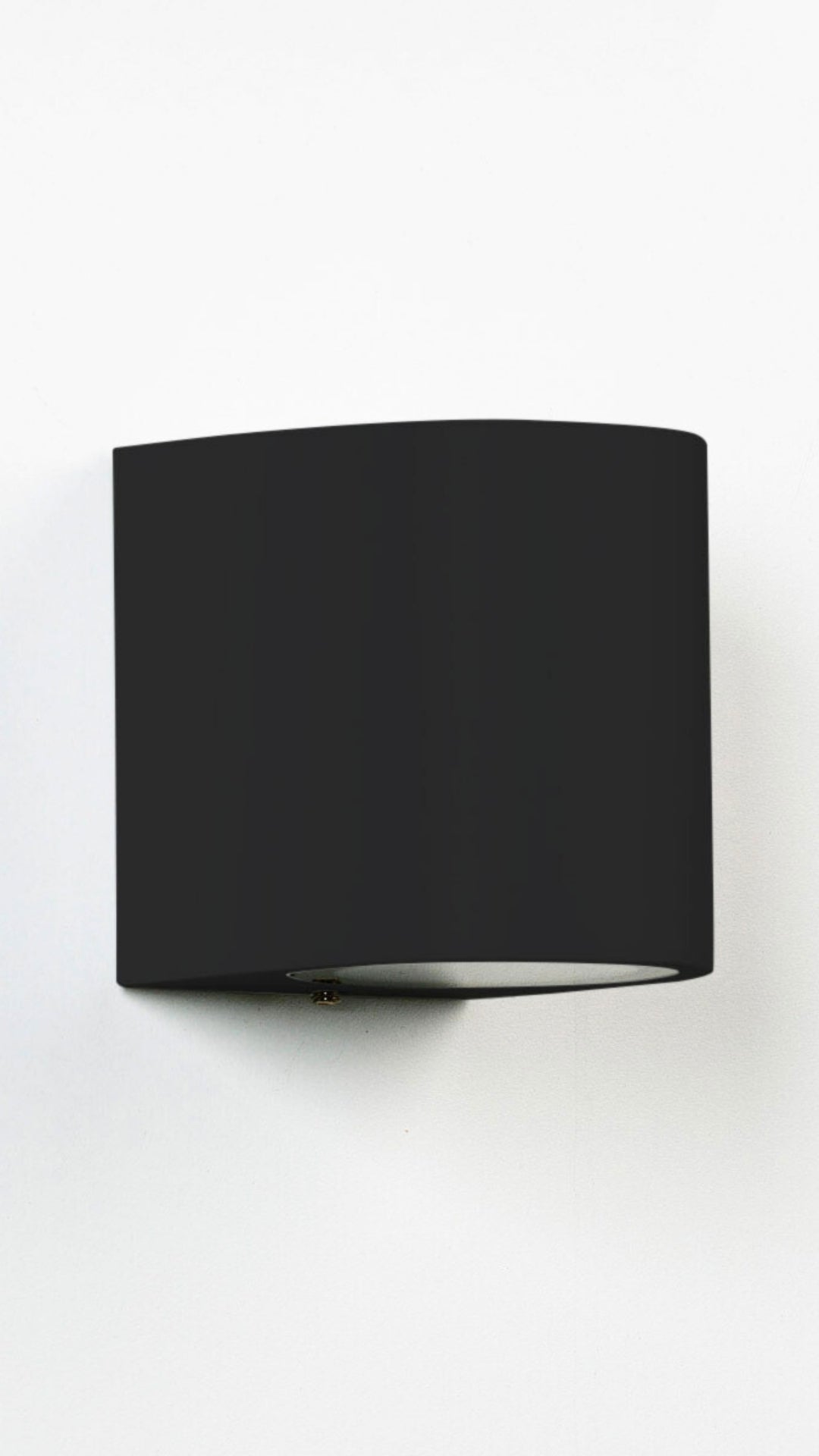 Nordz Small IP65 Outdoor Wall Light