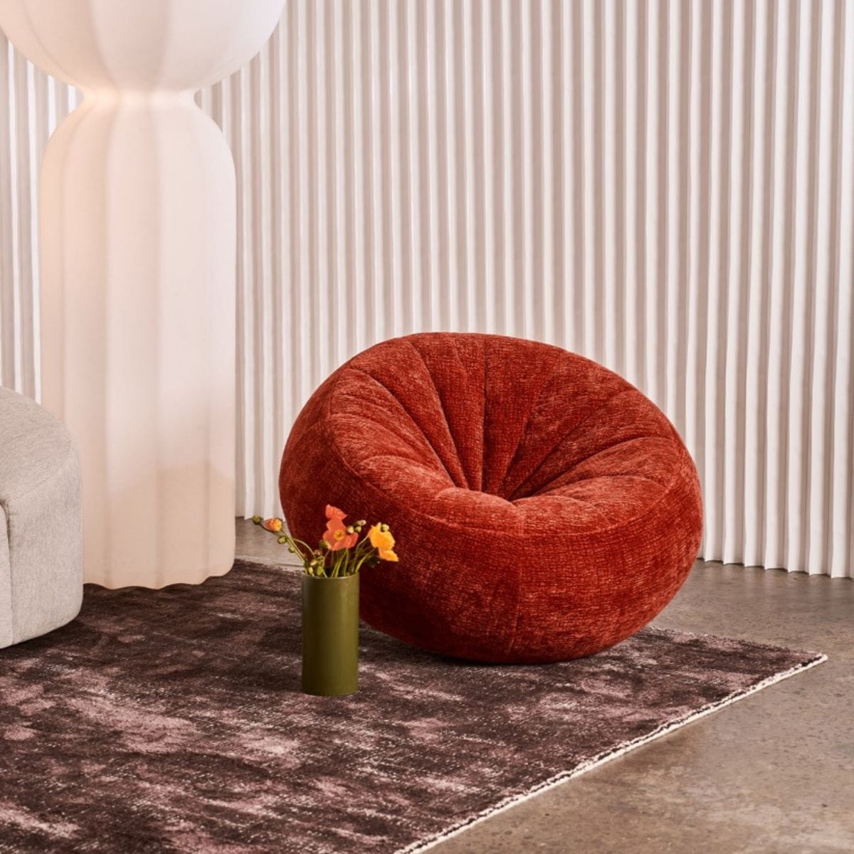 ORIA LOUNGE CHAIR