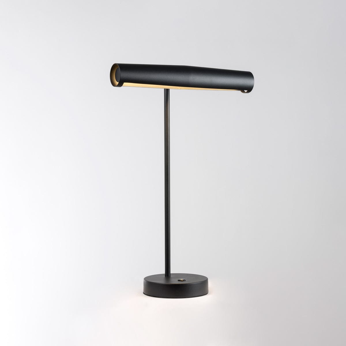 YONA TABLE LAMP