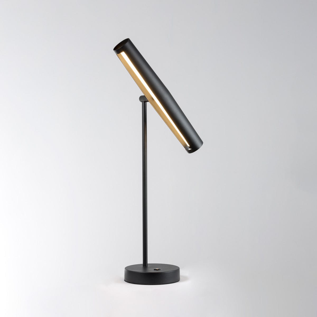 YONA TABLE LAMP